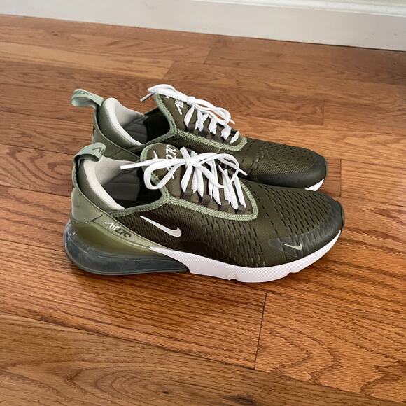 Nike Air Max 270 Womens Size 9 Medium Olive White-Oil Green Sneakers Athletic - Picture 5 of 10